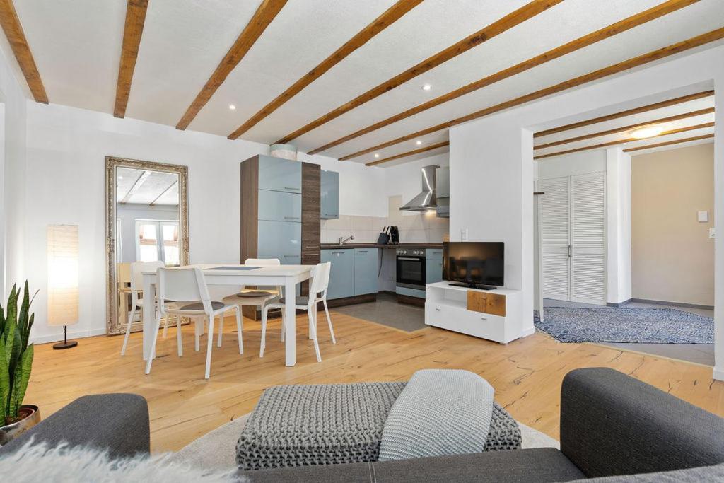 Second Home - Ferienwohnungen Fischbach Фрідріхсгафен Екстер'єр фото