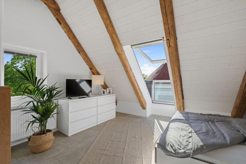 Second Home - Ferienwohnungen Fischbach Фрідріхсгафен Екстер'єр фото